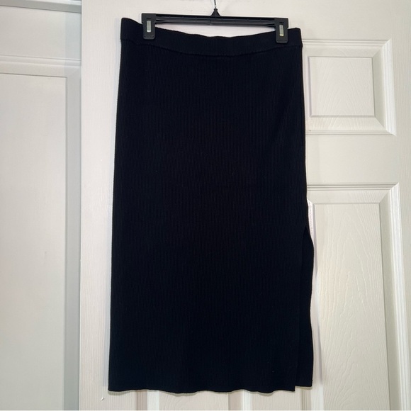House of Harlow 1960 Black Ribbed Midi Pencil Skirt - Picture 1 of 5